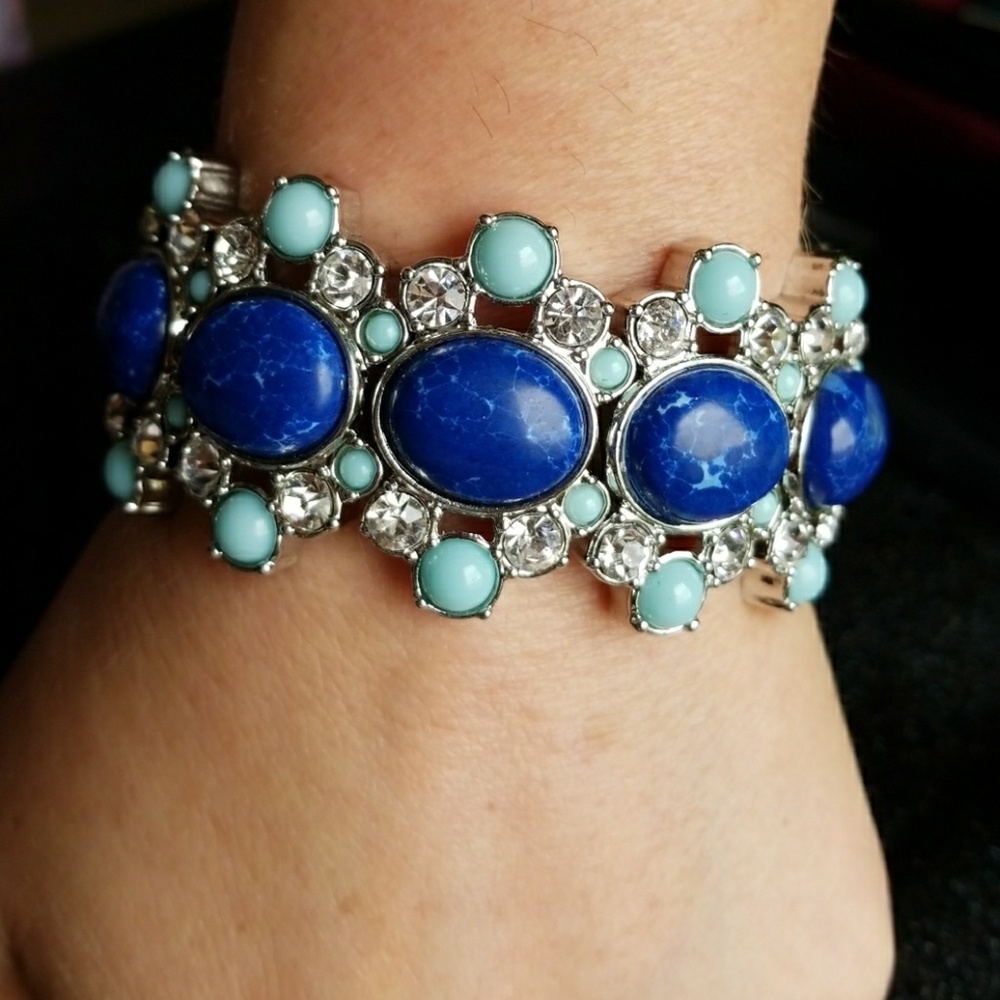 Lia Sophia Flexible bracelet in blue and seafoam